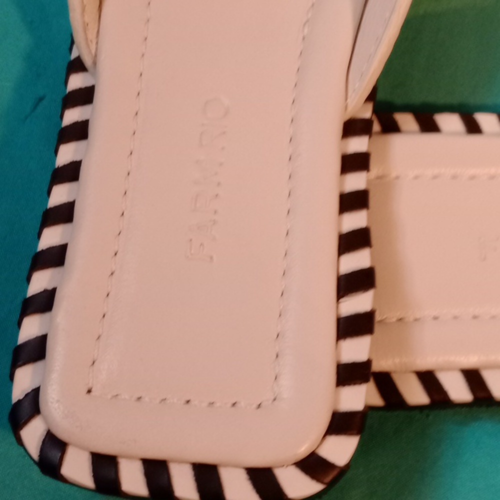 FARM Rio Cream Sandals with Gold Shell Detail - Picture 6 of 6